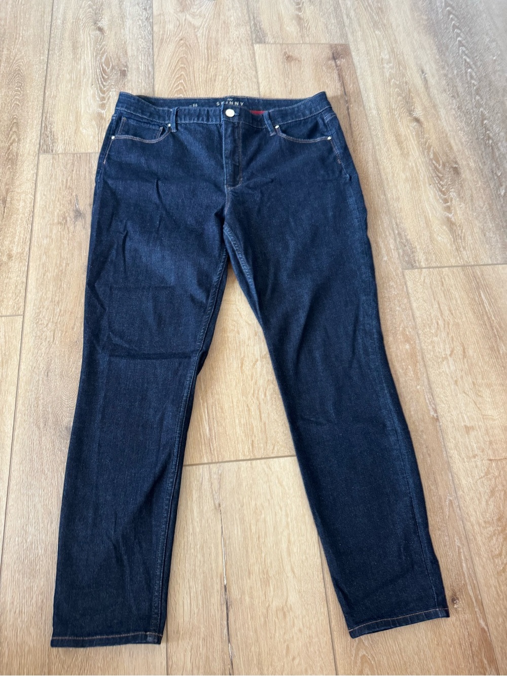 White House Black Market The Skinny Ankle Jeans Womens Size 14 Blue Dark Wash